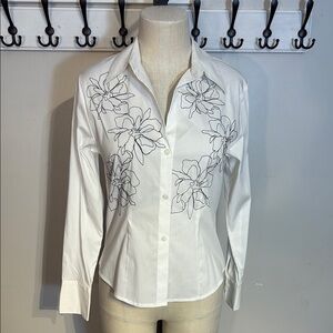 Vintage Deadstock White Fitted embroidered Long Sleeve Button Down Shirt NWT